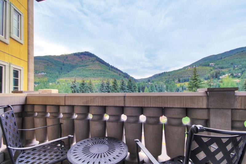 Апартаменты 3 Спальни, The Vail Collection At The Ritz Carlton Residences Vail