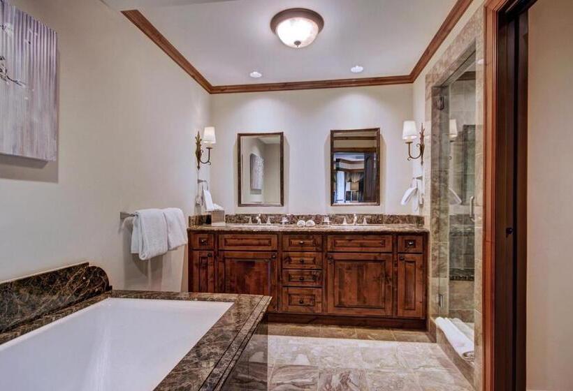 Апартаменты 3 Спальни, The Vail Collection At The Ritz Carlton Residences Vail