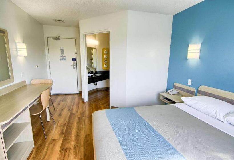 Номер Стандарт Адаптированный для Инвалидов, Motel 6 Portsmouth, Nh