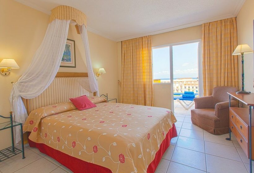Апартаменты 2 Спальни Вид на Море, El Marques Palace By Intercorp Group