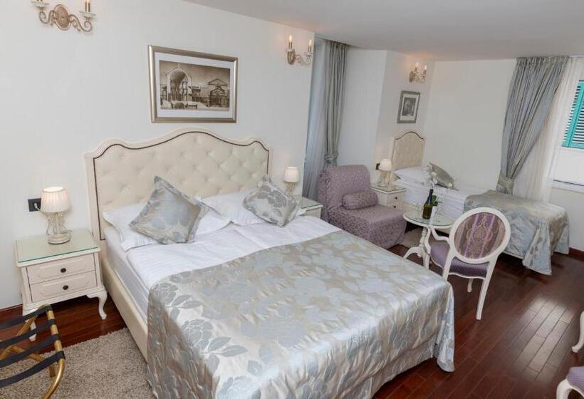Трехместный Номер Deluxe Вид на Море, Kastel 1700
