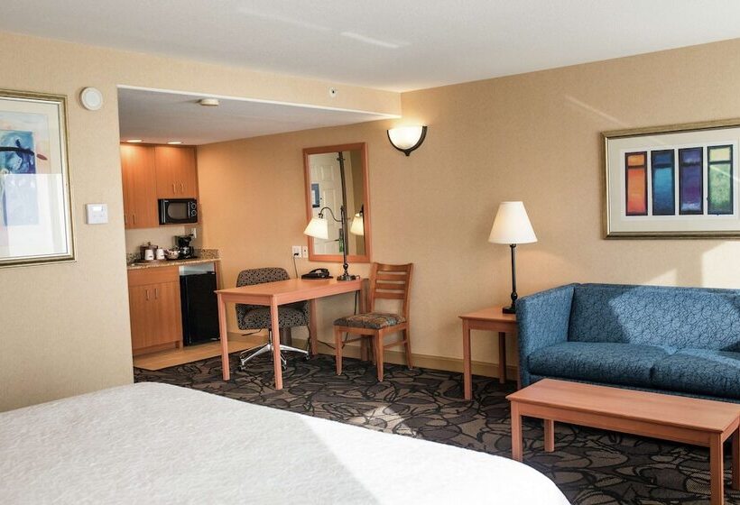 스위트, Hampton Inn & Suites Lathrop