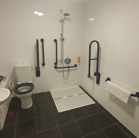 Семейный Номер, Heeton Concept Hotel   City Centre Liverpool