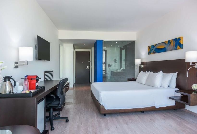 Семейный Номер, NH Collection Royal Smartsuites