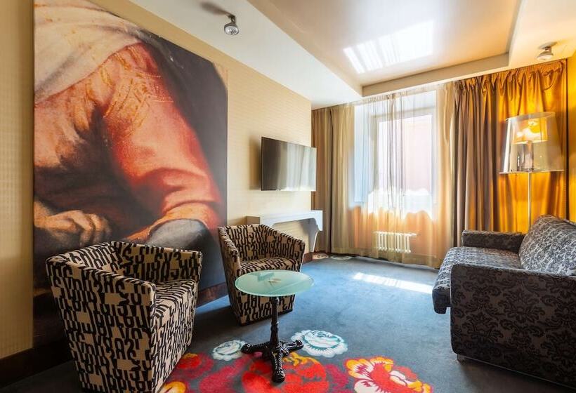 سوییت, Radisson Sonya Hotel, St. Petersburg