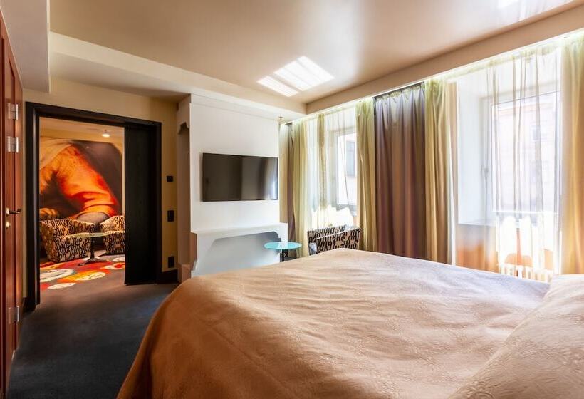 سوییت, Radisson Sonya Hotel, St. Petersburg