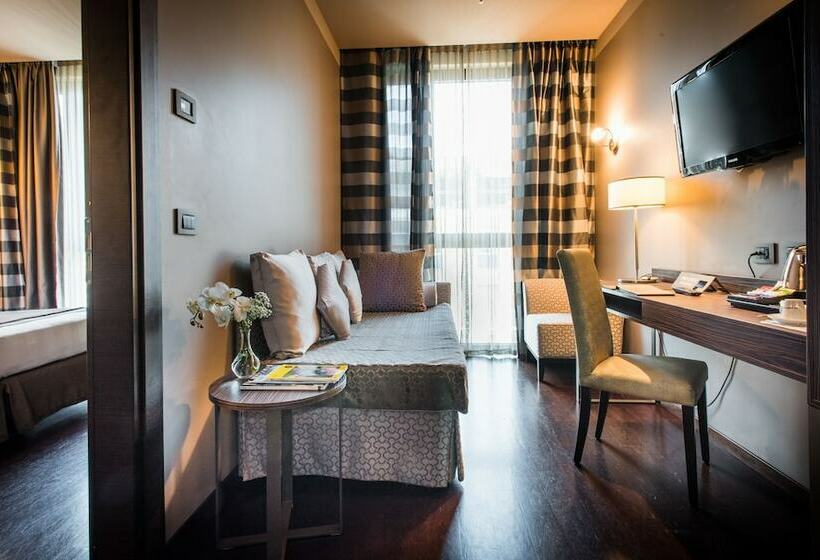Junior Suite, Uptown Palace