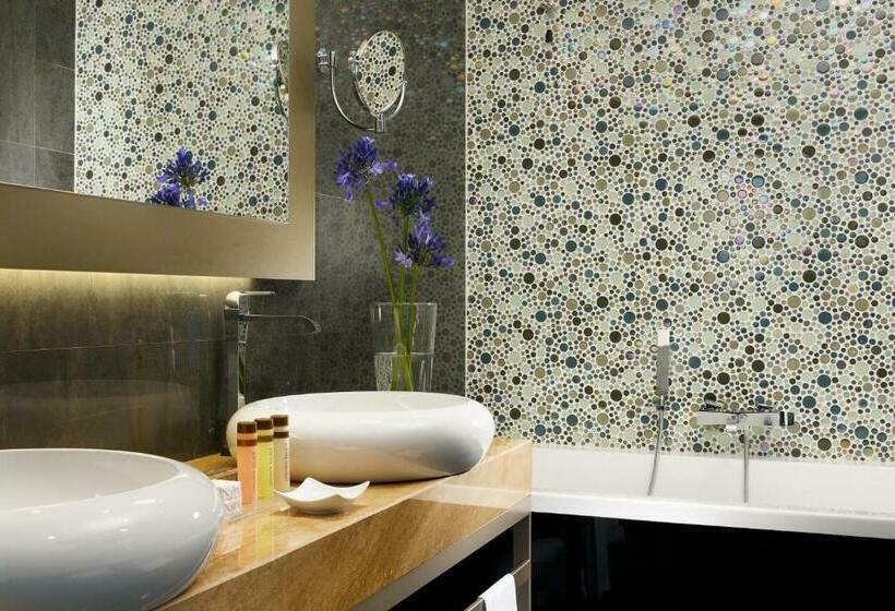 Executive-suite med udsigt, Uptown Palace
