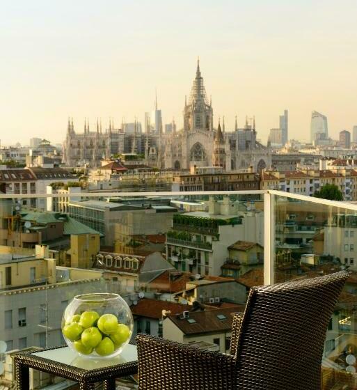 Presidential Suite, Uptown Palace