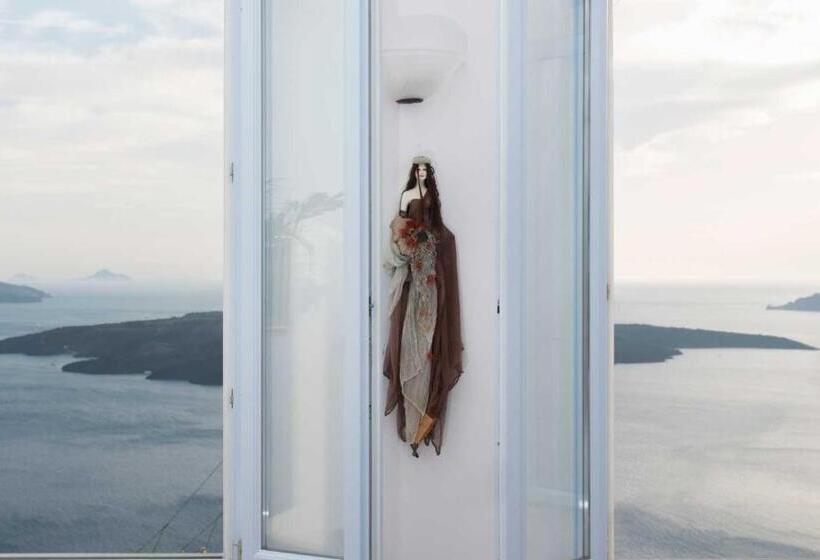 주니어 스위트, Kastro Suites
