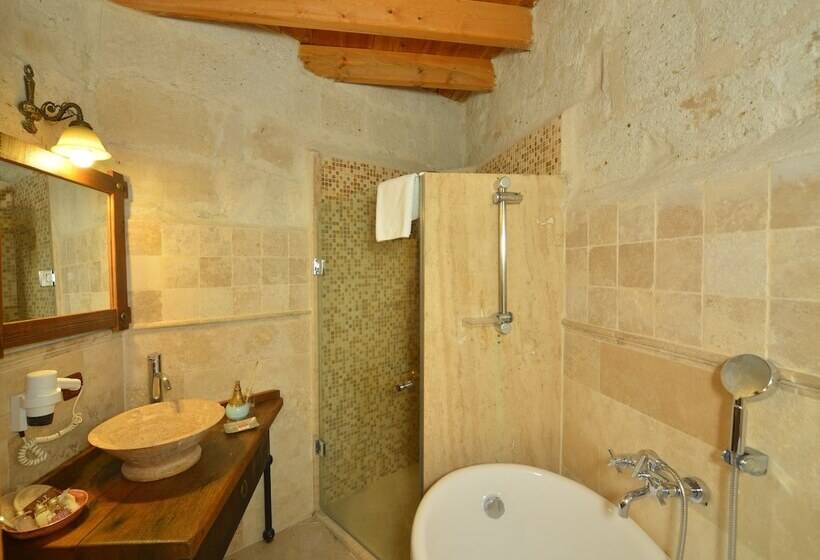 Люкс Кровать Кинг, Kelebek Special Cave Hotel & Spa
