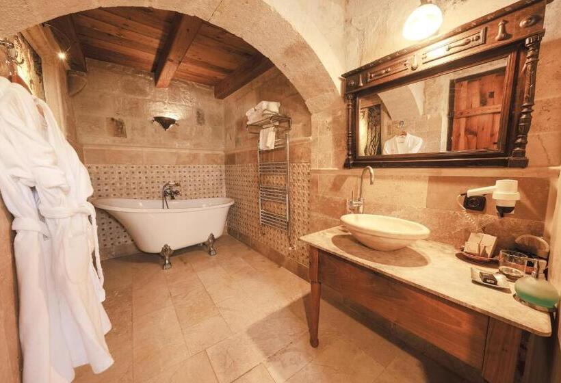 Люкс Кровать Кинг, Kelebek Special Cave Hotel & Spa