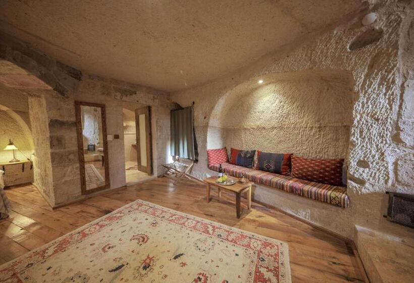 Полулюкс, Kelebek Special Cave Hotel & Spa
