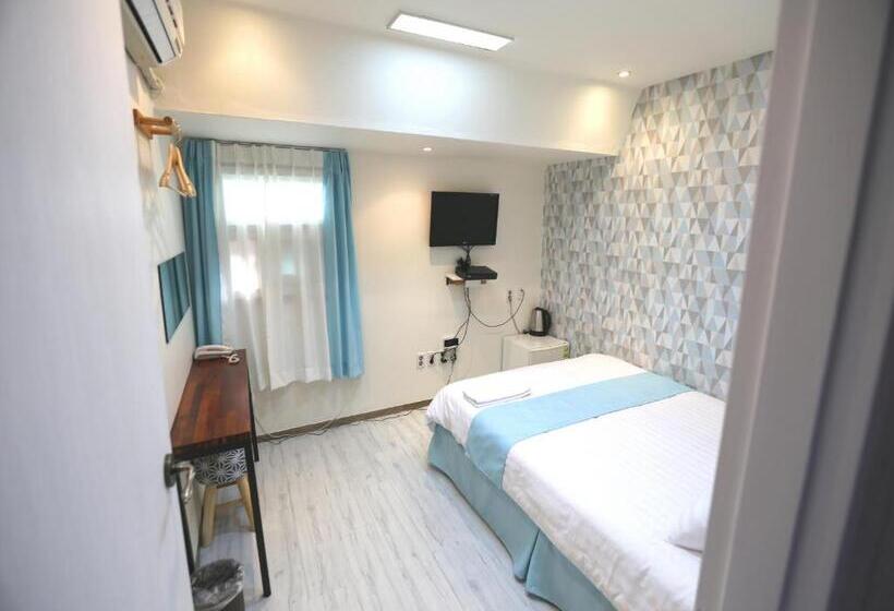 スタンダードルーム, Must Stay Hotel Myeongdong