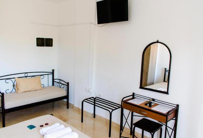 آپارتمان 2 خوابه, Nikolakakis Rooms Lavrio