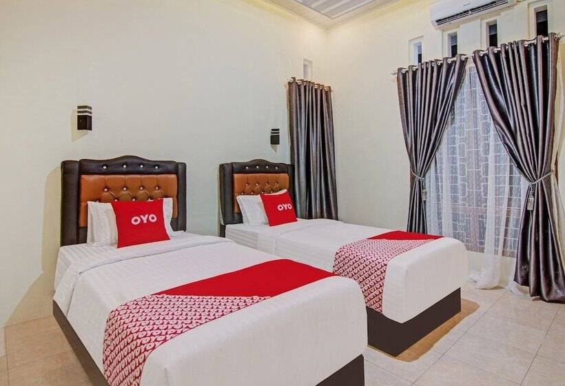 اتاق لوکس, Capital O 90643 Suri Guest House Syariah