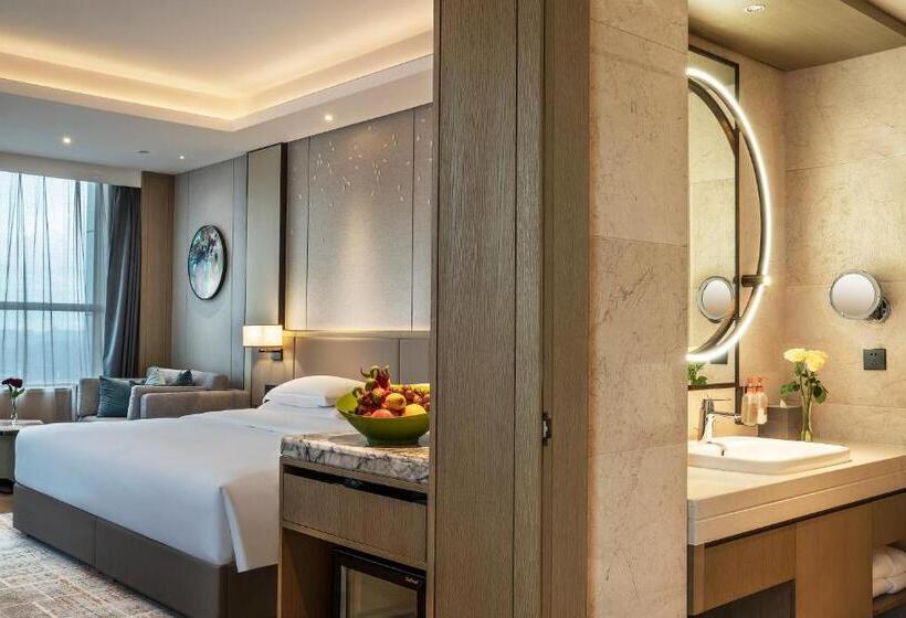 Стандартный Номер Кровать Кинг, Crowne Plaza Changsha Development Zone By Ihg