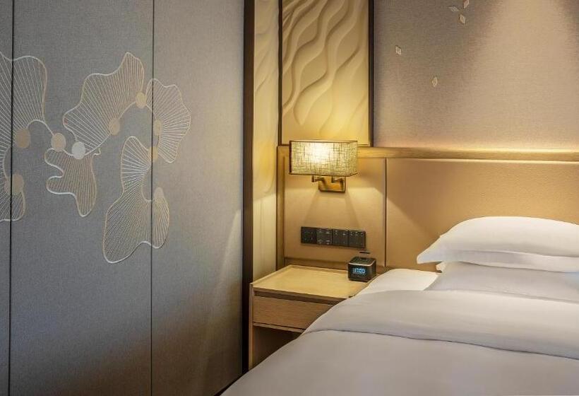 Номер Стандарт Вид на Город, Crowne Plaza Changsha Development Zone By Ihg