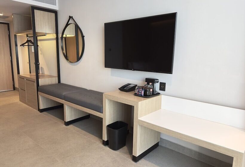 Quarto Estandar Cama King, Aken Mind Mérida