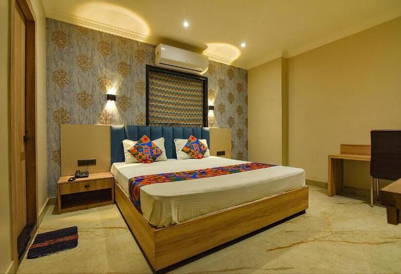 חדר דלוקס, Fabhotel Clive Regency Lovelock   Nr Kolkata Airport