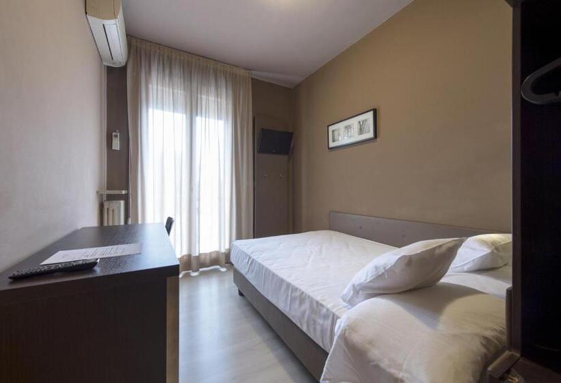 اتاق ساده با بالکن, M14 Hotel & Spa