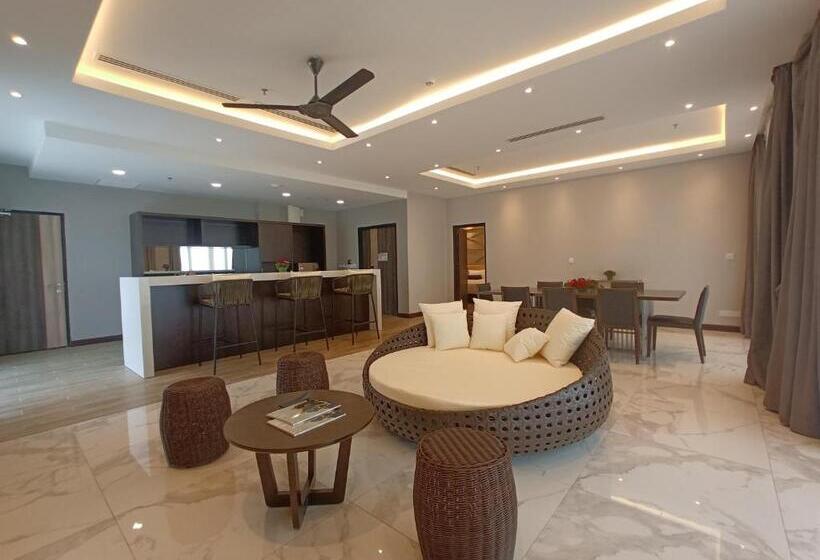 سوییت, Pacific Regency Beach Resort Port Dickson