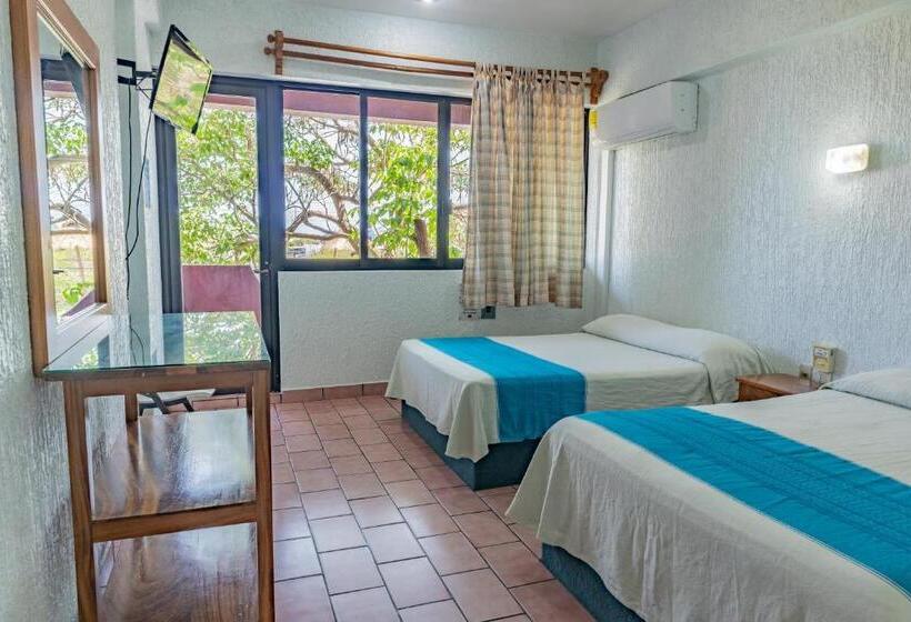 Quarto Estandar com Sacada, El Mirador