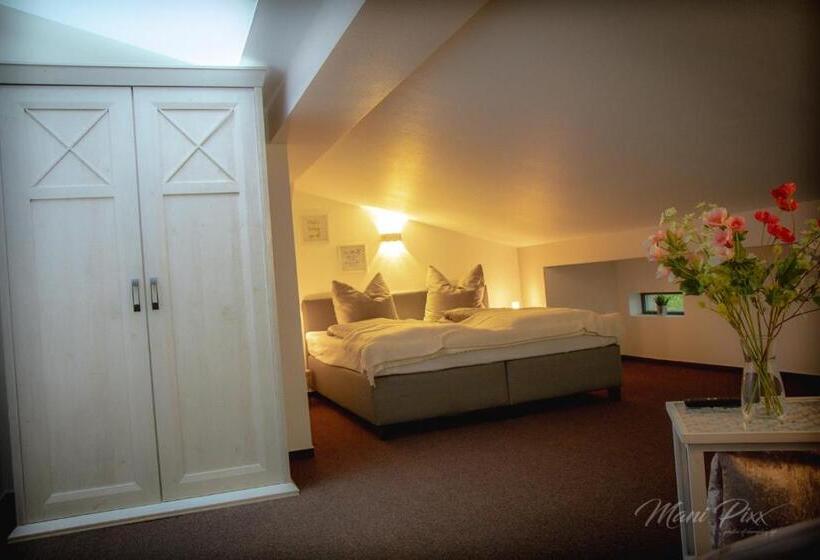 带共用浴室的标准房间, Villa Prestige