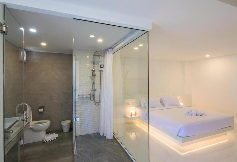 스탠다드 자쿠지 룸, Thewhitehotel By Charoensri   Sha Extra Plus