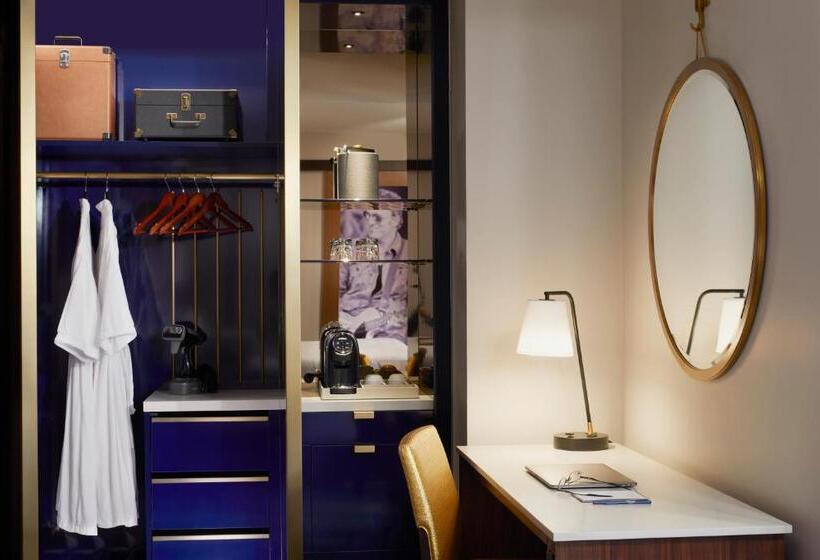استودیوی استاندارد, Hard Rock Hotel New York