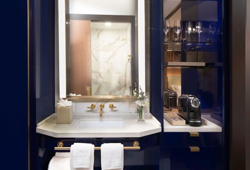 استودیوی استاندارد, Hard Rock Hotel New York