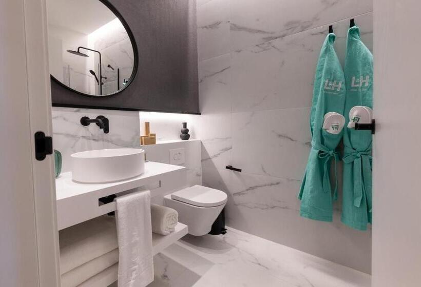 سوییت جونیور, L&h Gran Via Valencia