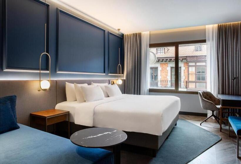 Номер Премиум, Radisson Collection Bilbao
