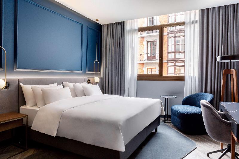 Номер Superior, Radisson Collection Bilbao