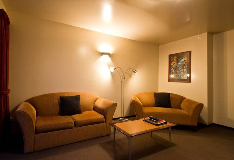 Апартаменты Ejecutiva 2 Спальни, Broadway Motel