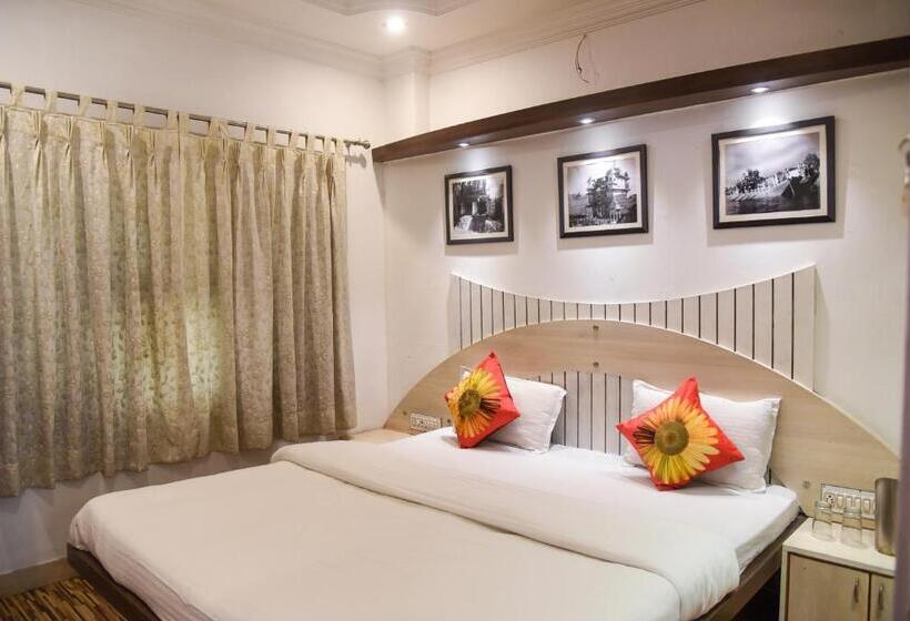 Quarto Estandar, Sajjan Villa