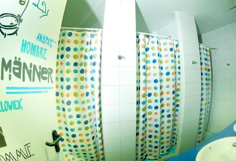 Номер Стандарт Индивидуальный Совместная Ванная, Be Dream Hostel