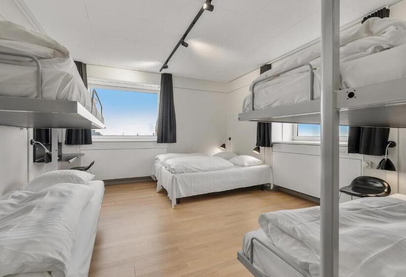 Кровать в Общей Комнате, Danhostel Copenhagen City & Apartments