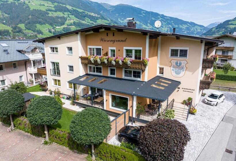 Apartamento 2 Dormitórios, Gästehaus Wiesengrund & Apart Sporer