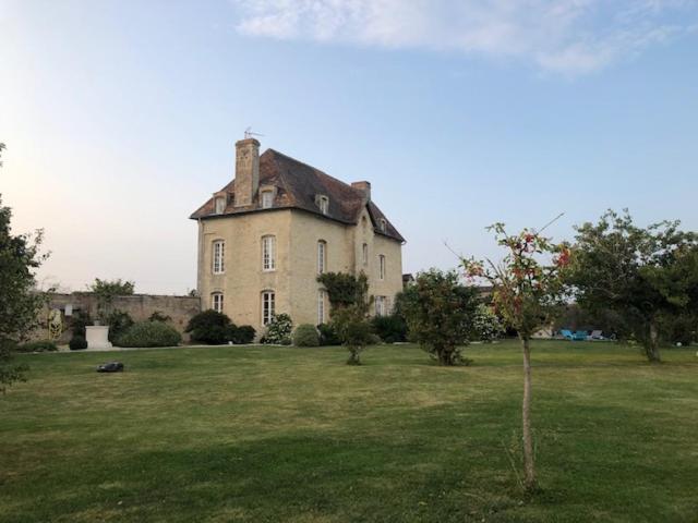 Family Suite, Domaine Les Bois Flottes Dans Maison De Charme Au Bord De Mer Et Proche De Cabourg