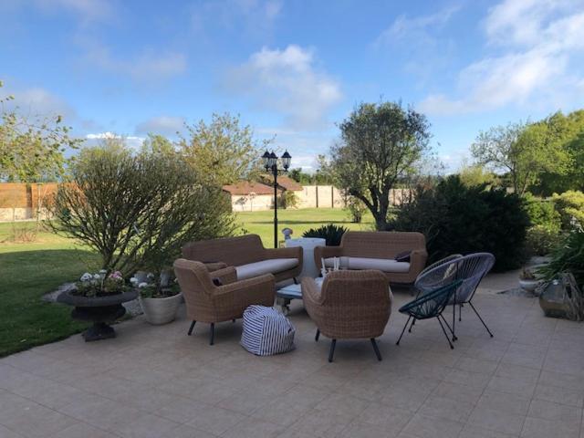 Family Suite, Domaine Les Bois Flottes Dans Maison De Charme Au Bord De Mer Et Proche De Cabourg