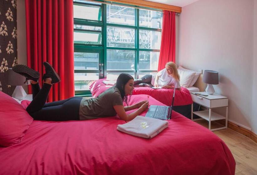 스탠다드 룸, Abigail S Hostel