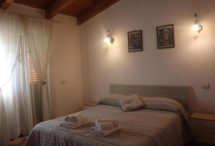 Номер Стандарт Совместная Ванная, Bed & Breakfast Il Sentiero