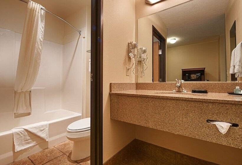 스위트, Best Western Plus Eagleridge Inn & Suites