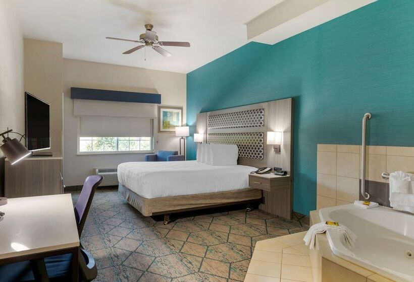 장애인을 위한 스위트, Best Western Plus Wasco Inn & Suites
