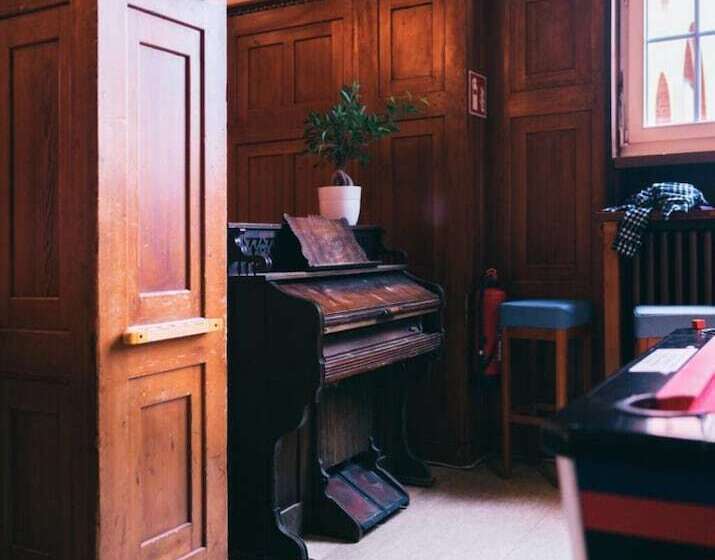 اتاق استاندارد, Three Little Pigs Hostel   Your Berlin Castle
