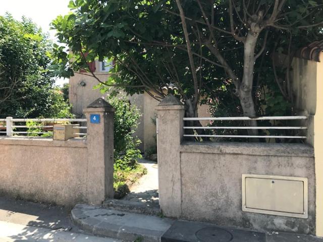 Номер Стандарт, Chambre Climatisée Avec Sdb Privée Dans Une Villa Avec Piscine Ouverte D Avril à Mi Octobre