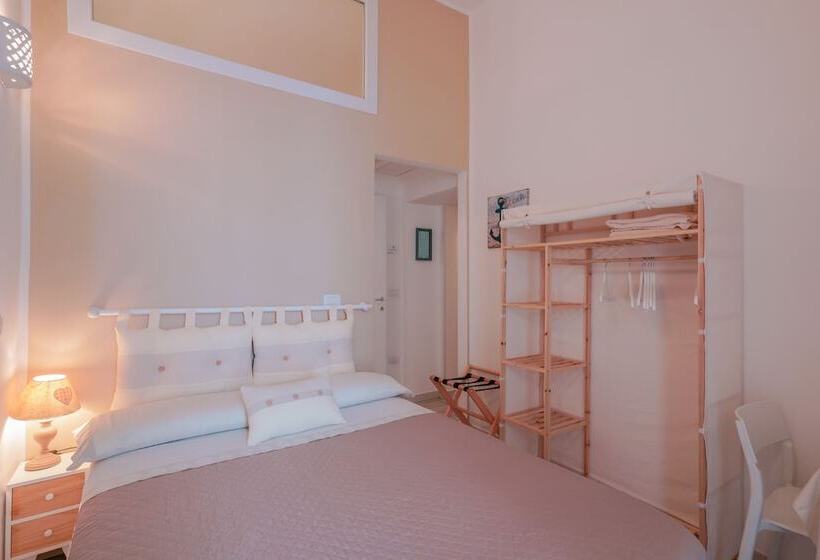 חדר סטנדרט, Approdo Rooms   Eja Sardinia