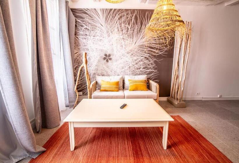 Quarto Estandar, Le Dupe