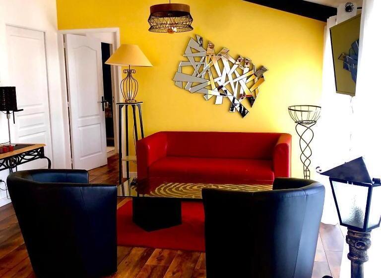Apartamento 1 Dormitório, Le Dupe